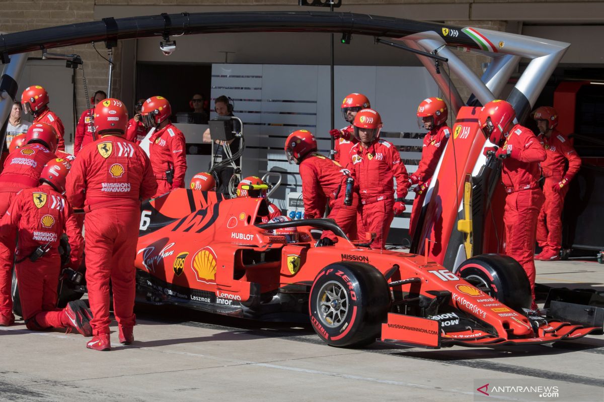 Jelang musim F1, Mercedes dan Ferrari siapkan tes privat