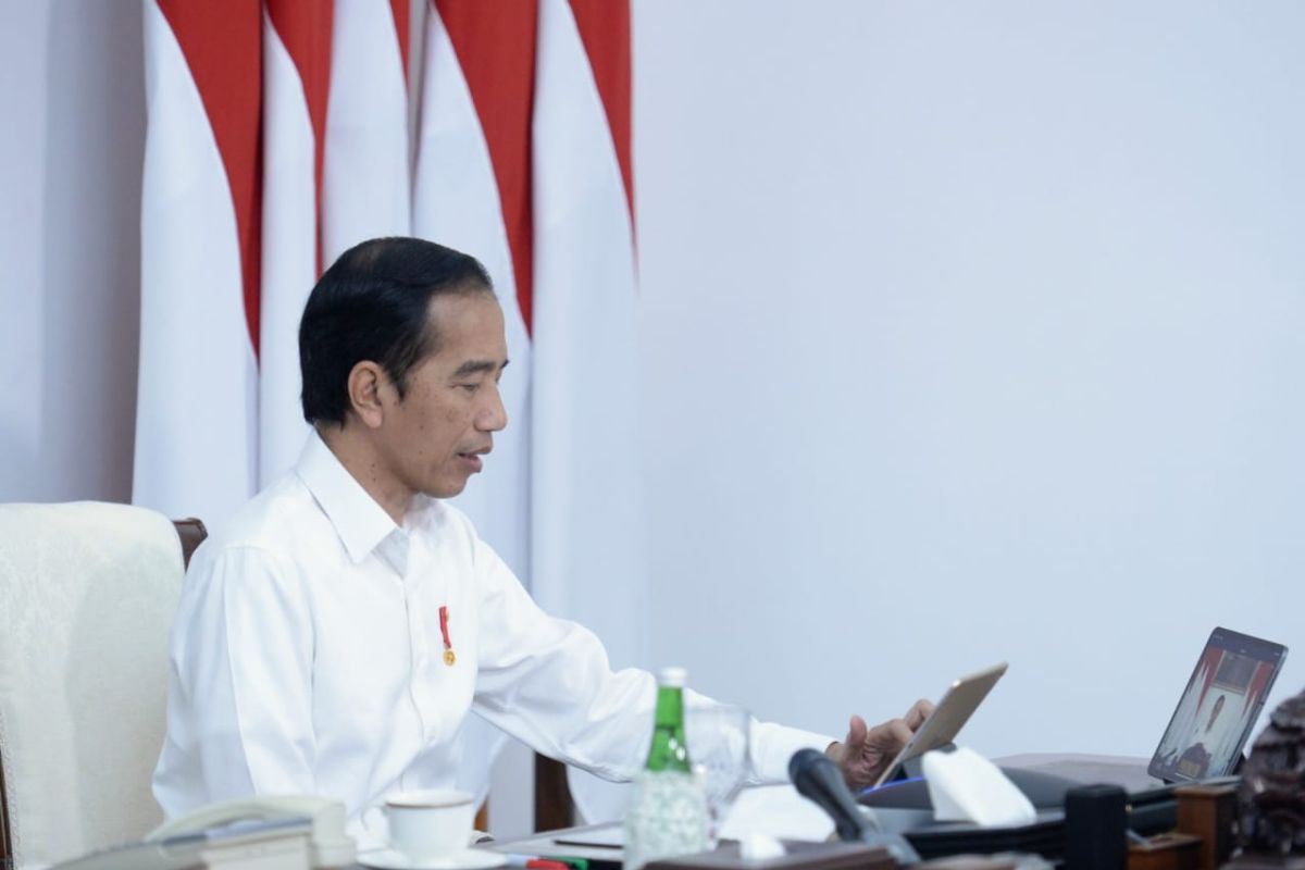 Presiden Jokowi : Pertumbuhan ekonomi kuartal selanjutnya jangan sampai minus