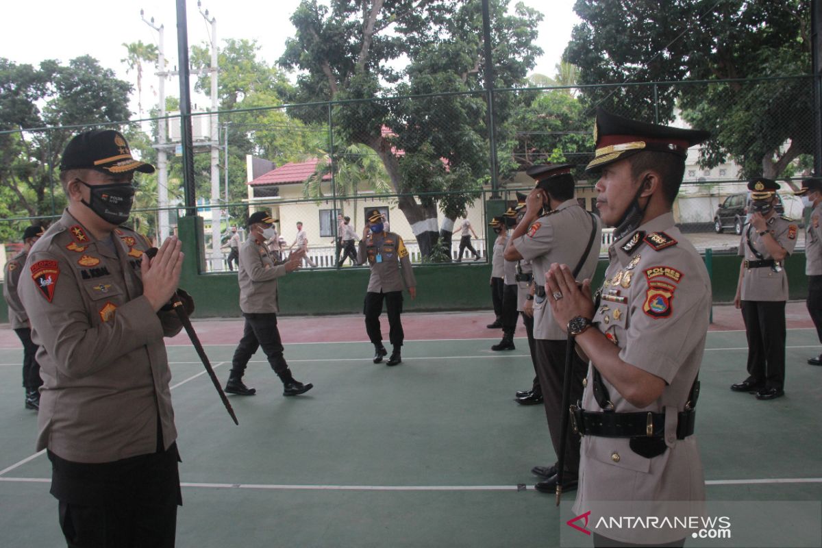 Polda NTB menggelar sertijab dengan protokol kesehatan