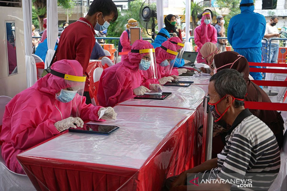 BIN gelar rapid test di Surabaya, 230 orang reaktif