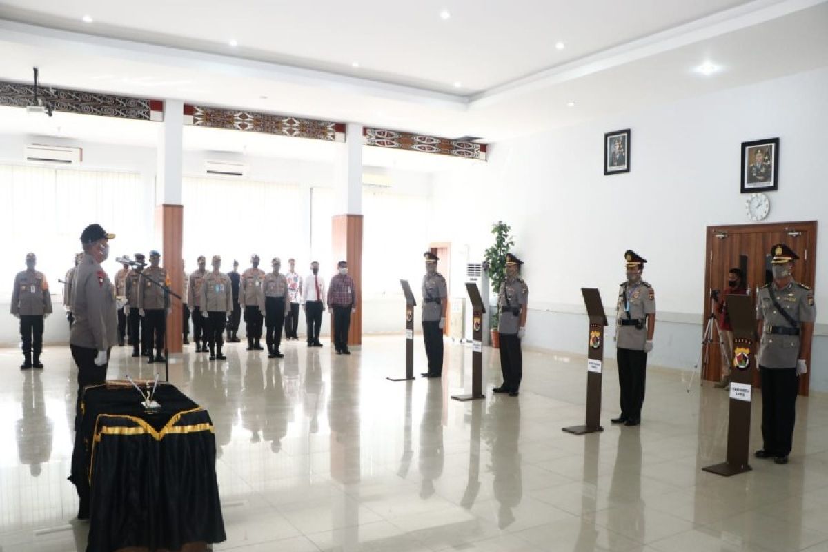 Kapolda Papua pimpin sertijab tiga pejabat utama Polda