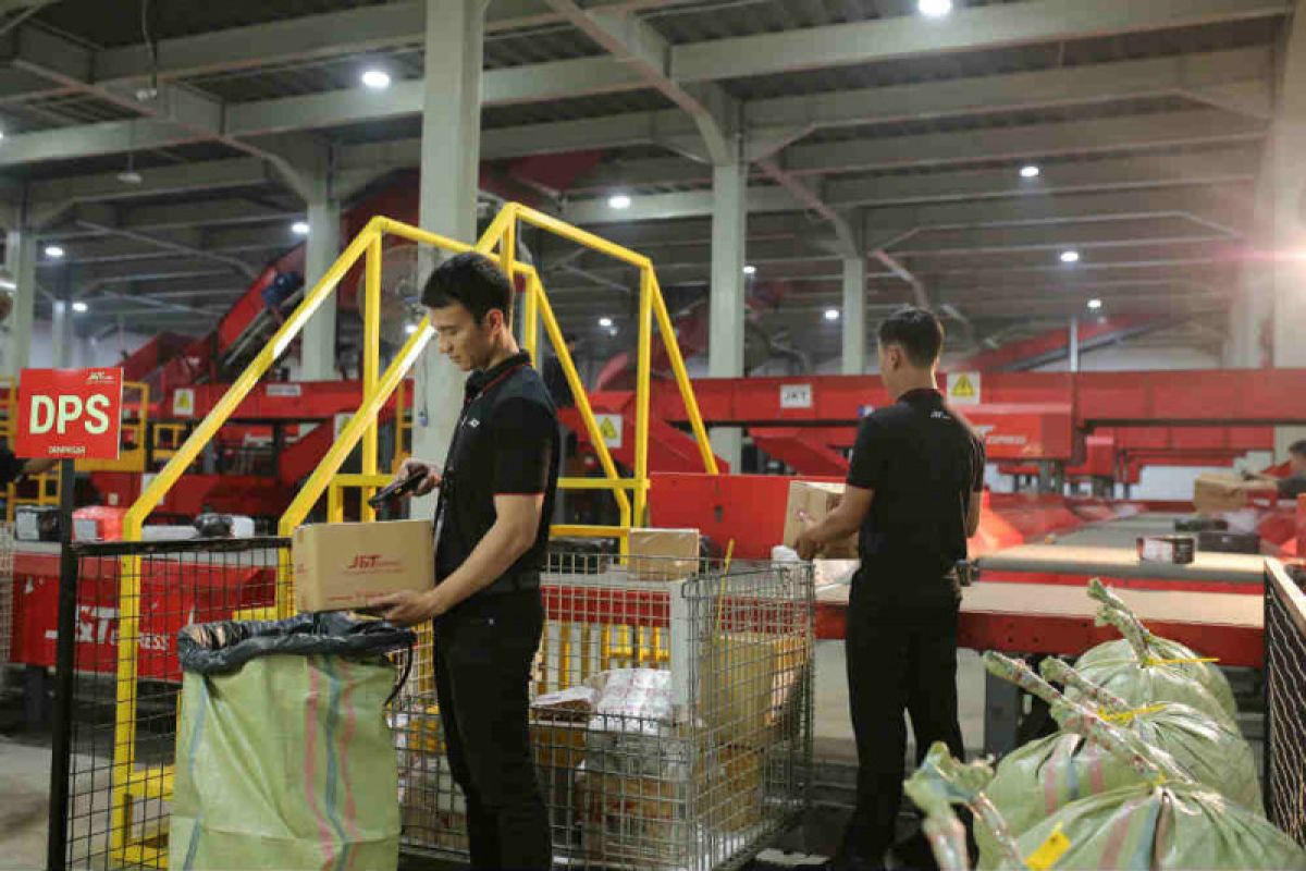 Delivery company records 3 mln shipments during Ramadhan