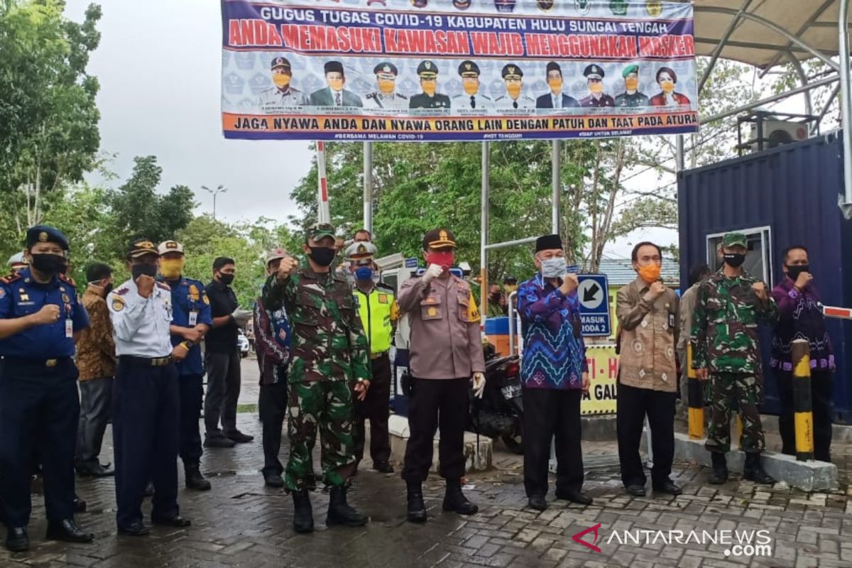 TNI POLRI di HST siap mendukung kebijakan New Normal