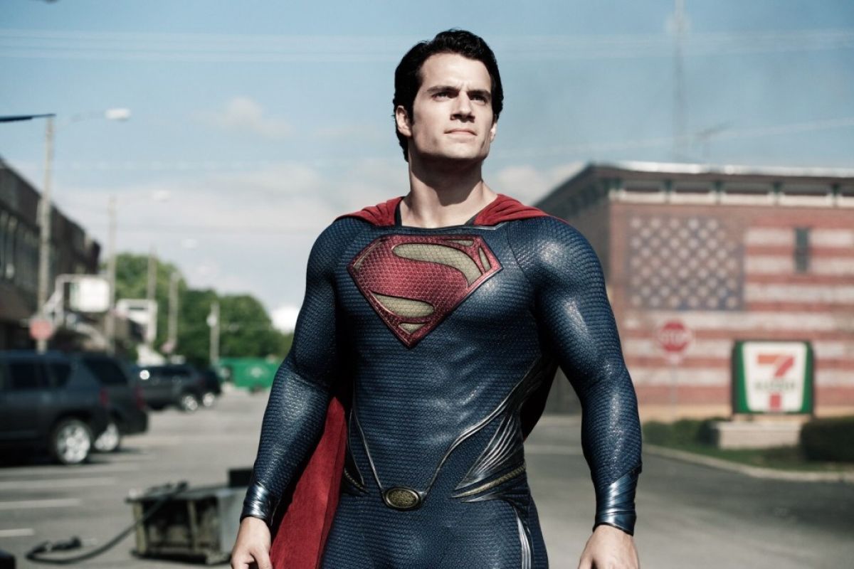 Henry Cavill ingin dikenang sebagai Superman
