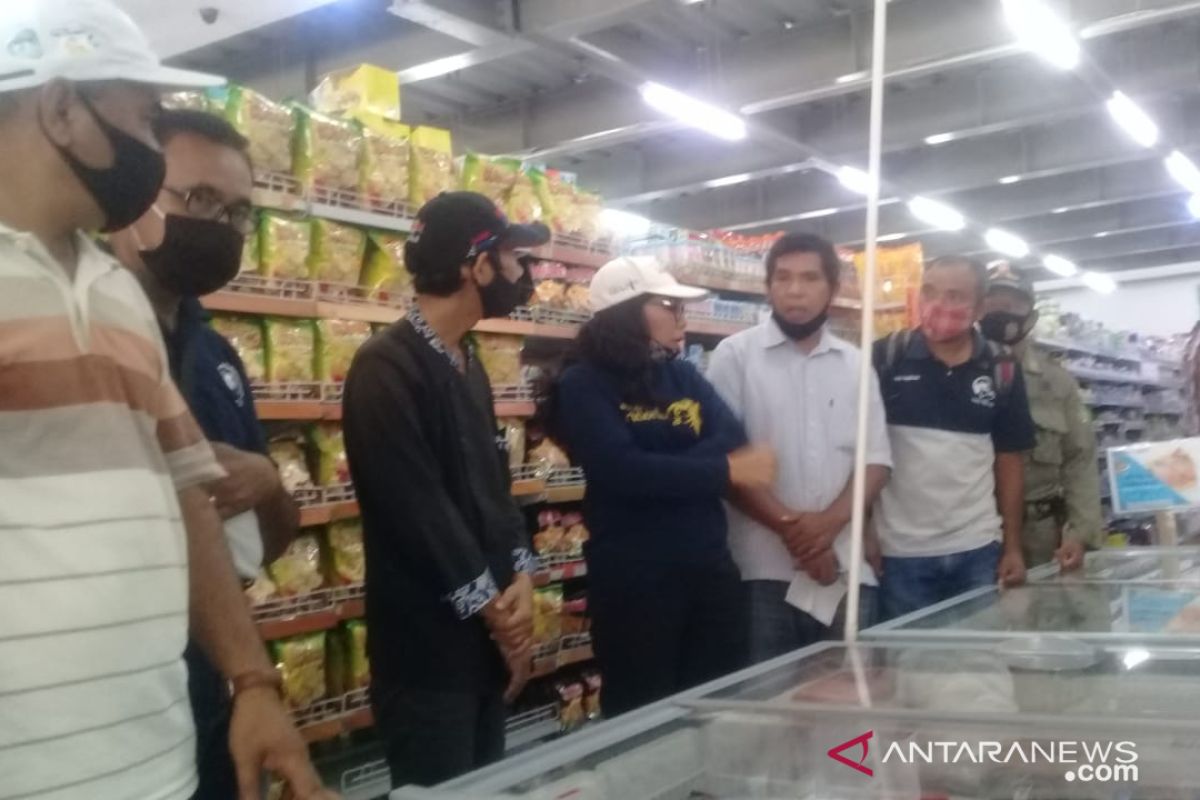 Toko swalayan harus miliki izin edar penjualan daging