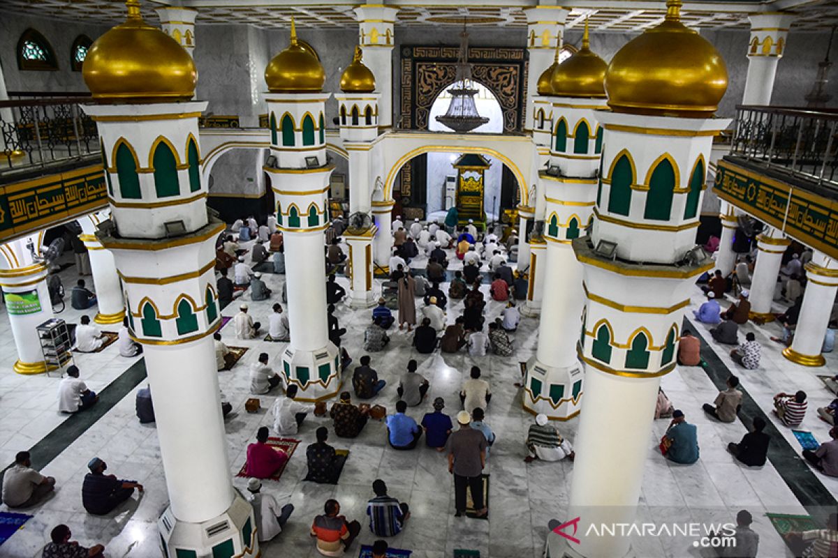 Terapkan protokol kesehatan, Masjid di Pekanbaru kembali dibuka