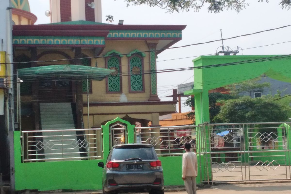 Masjid di Depok belum bisa laksanakan Shalat Jumat