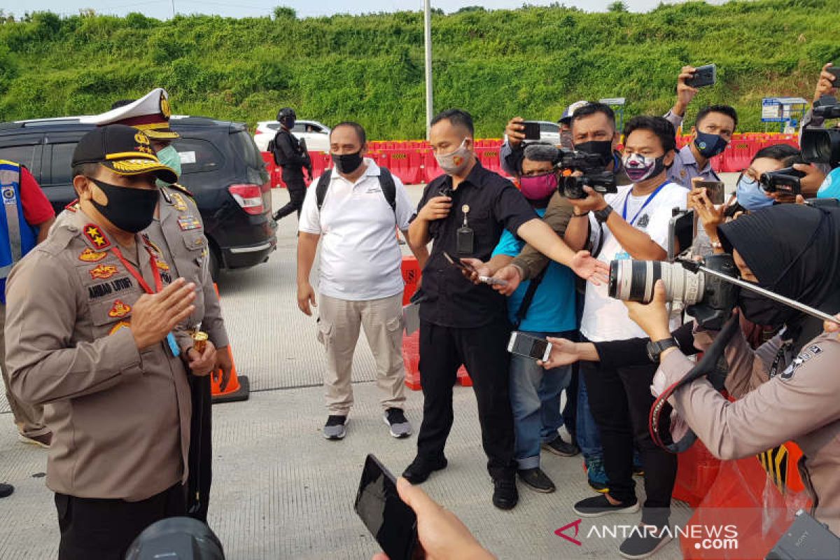 3.400 kendaraan tinggalkan Jawa Tengah dipaksa putar balik