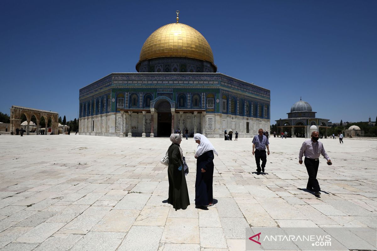 Israel cegah jamaah shalat Jumat  memasuki Masjid Al Aqsa