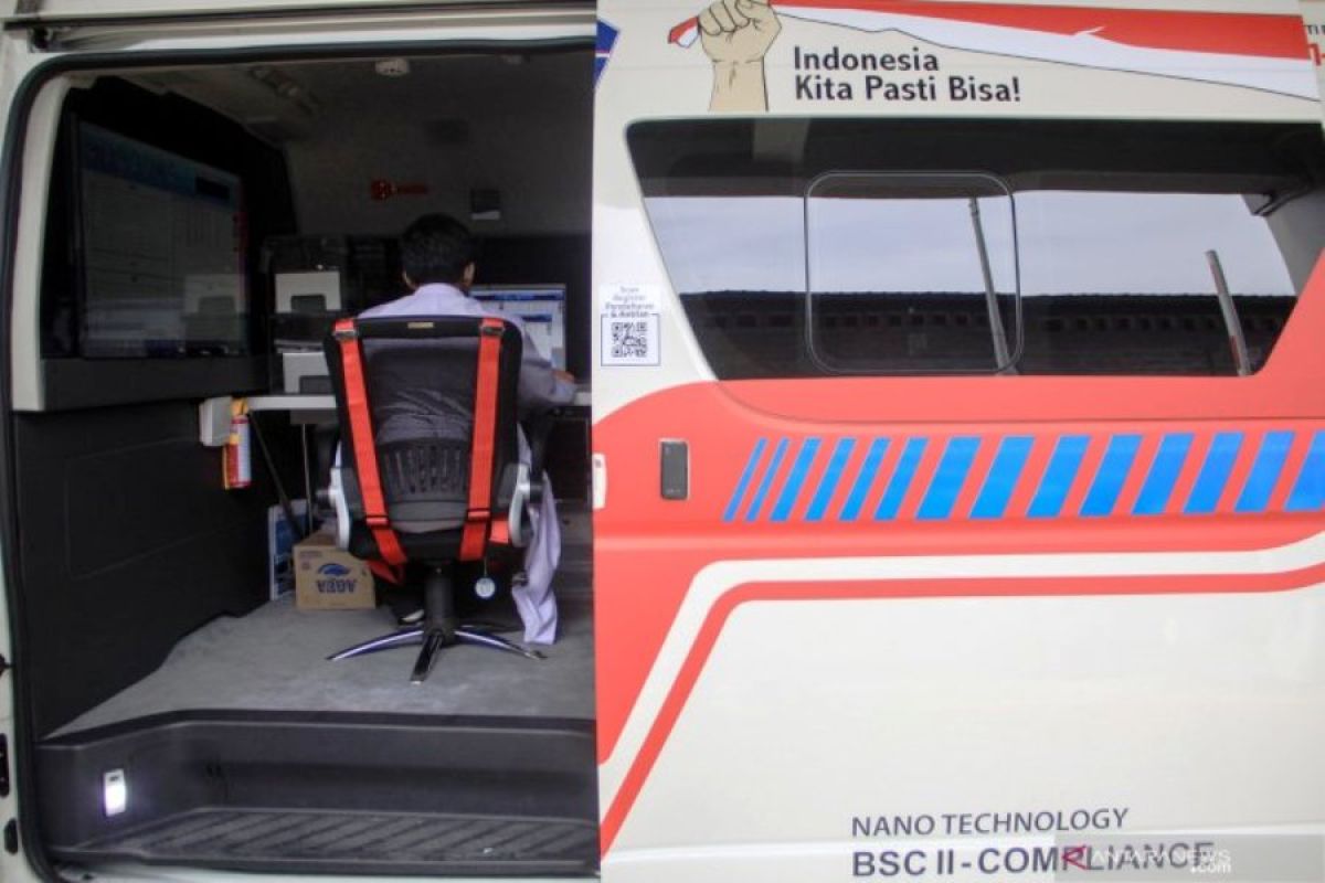 Pemprov Jatim: Ada satu mobil lab PCR khusus untuk Surabaya