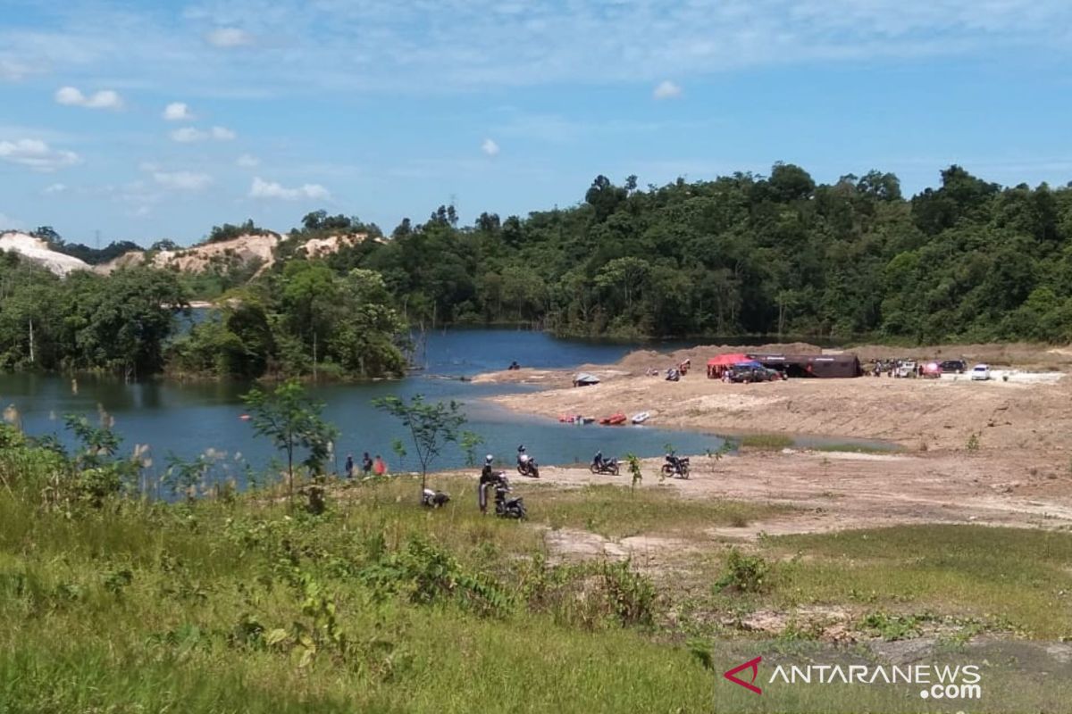 Warga Kalimantan menuntut UU Minerba dibatalkan