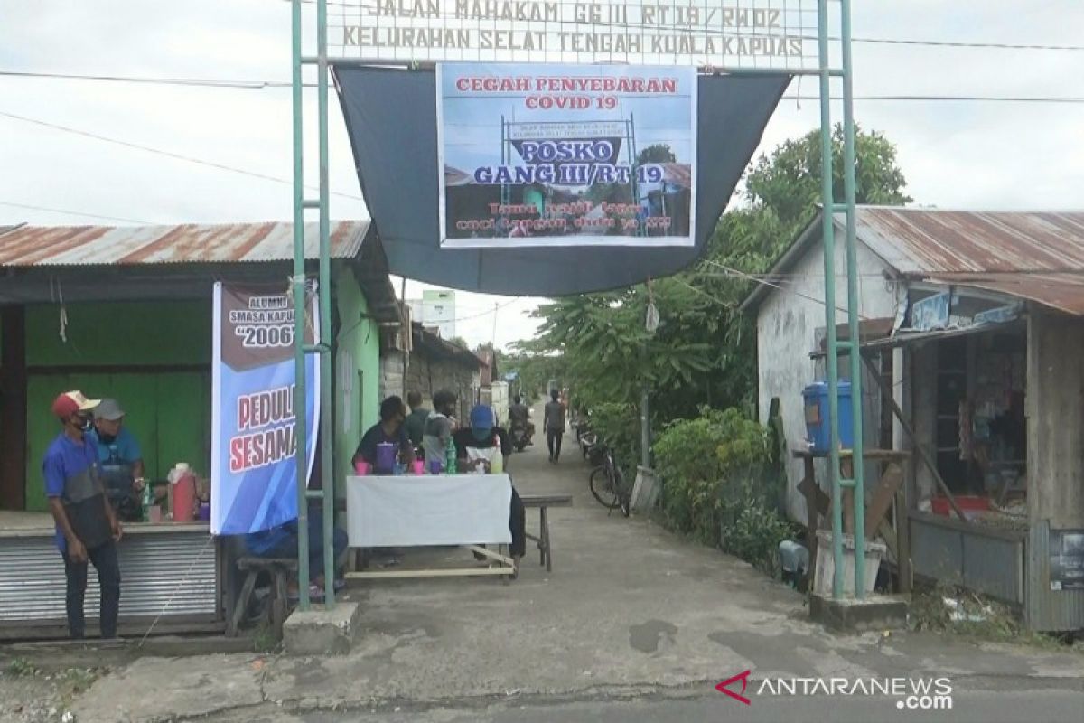 Warga Kapuas di tingkat RT dirikan Posko COVID-19