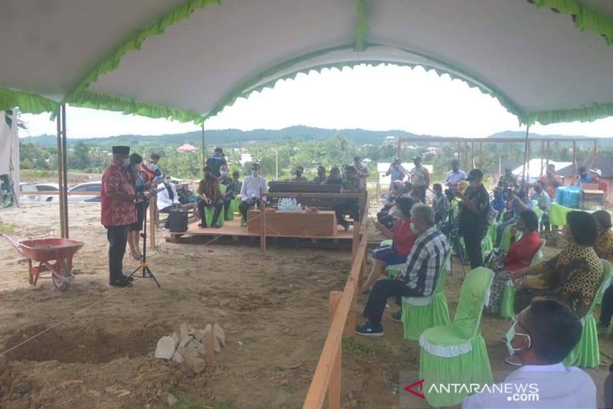 Peletakan batu pertama pembangunan Gereja GPIB Desa Bangun Rejo