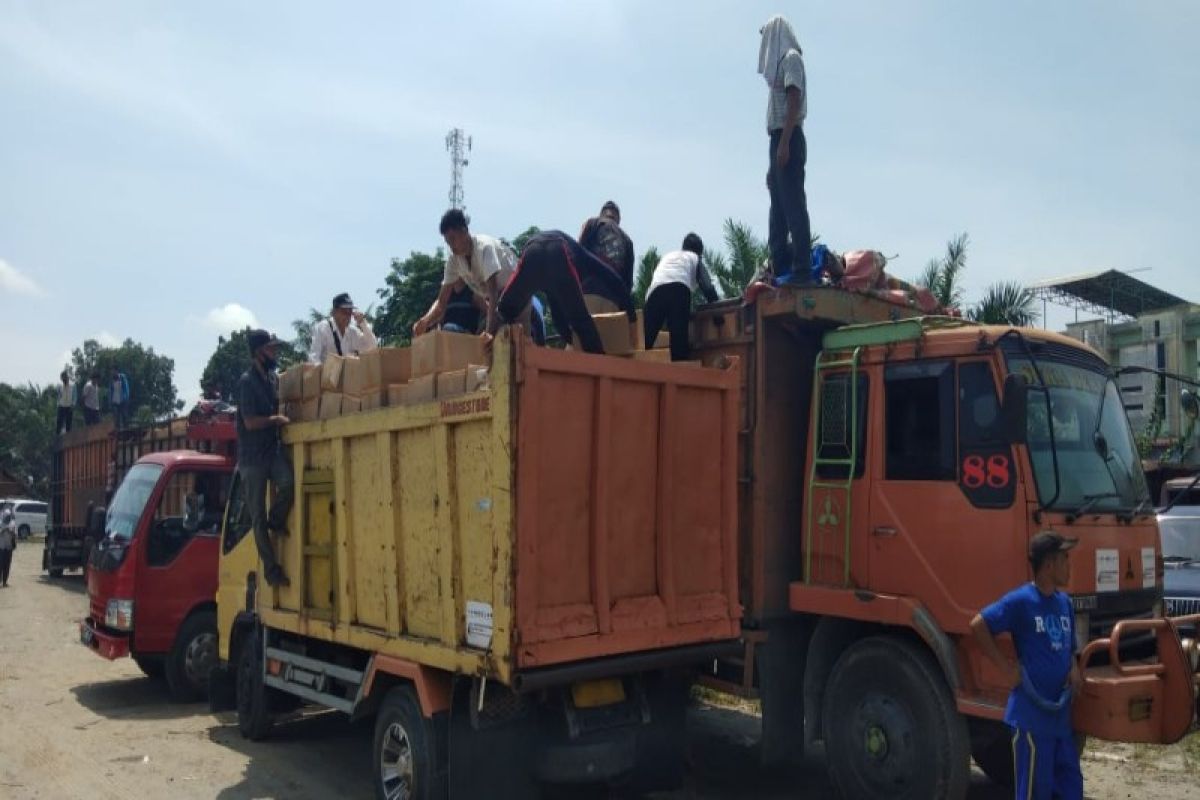 Pemprov Sumut salurkan bansos buat Langkat 23.629 paket