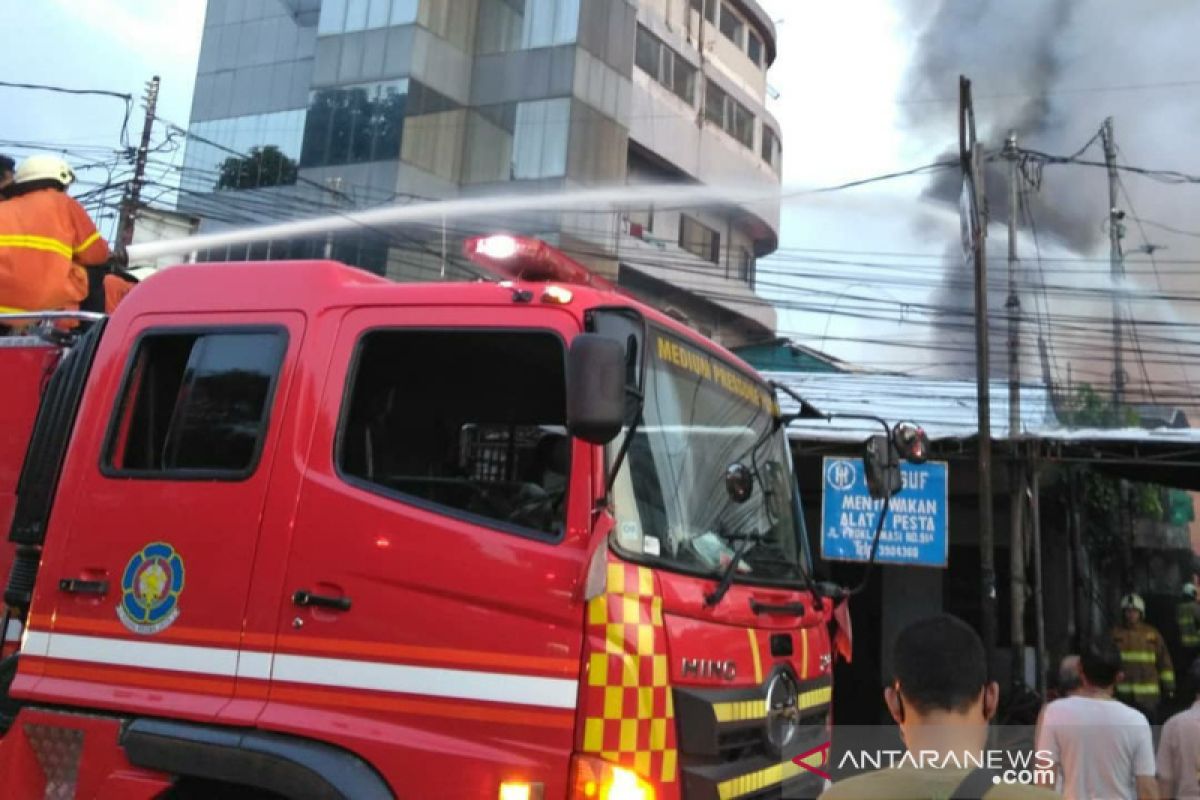 Korsleting diduga jadi pemicu terbakarnya 26 rumah di Menteng