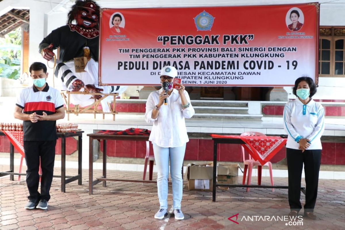 Putri Koster: Penggak bentuk kepedulian bagi warga terdampak pandemi COVID-19