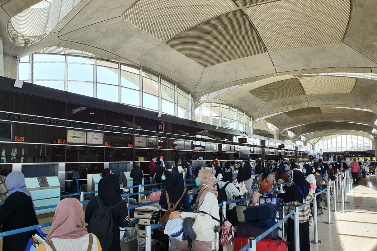 Embassy facilitates repatriation of 74 Indonesians from Jordan