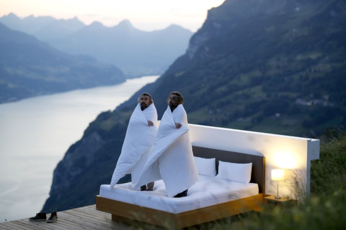 Nikmati udara segar lewat "kamar hotel" di alam terbuka Swiss