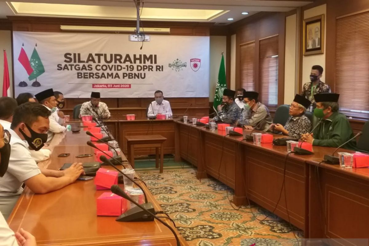 Rumah ibadah dan pesantren disebut butuh sarana pendukung normal baru