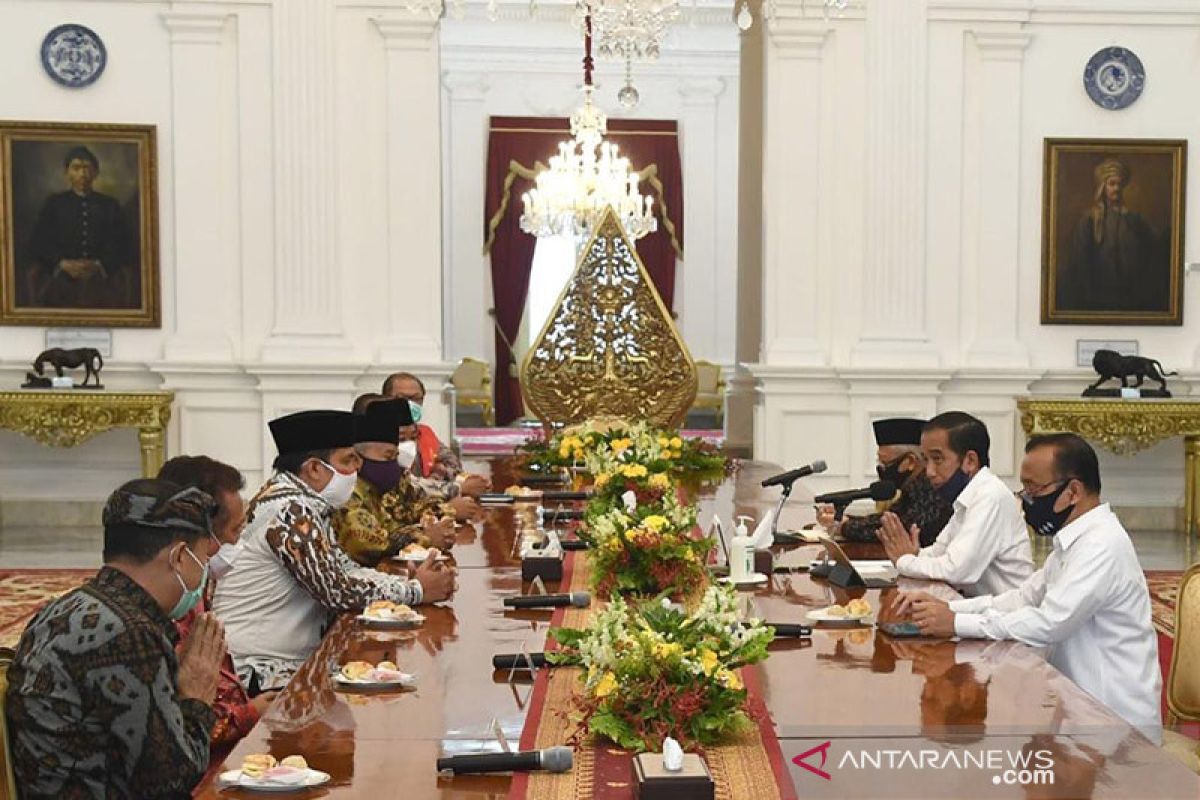 Presiden Jokowi kumpulkan tokoh agama setelah pembatalan keberangkatan haji