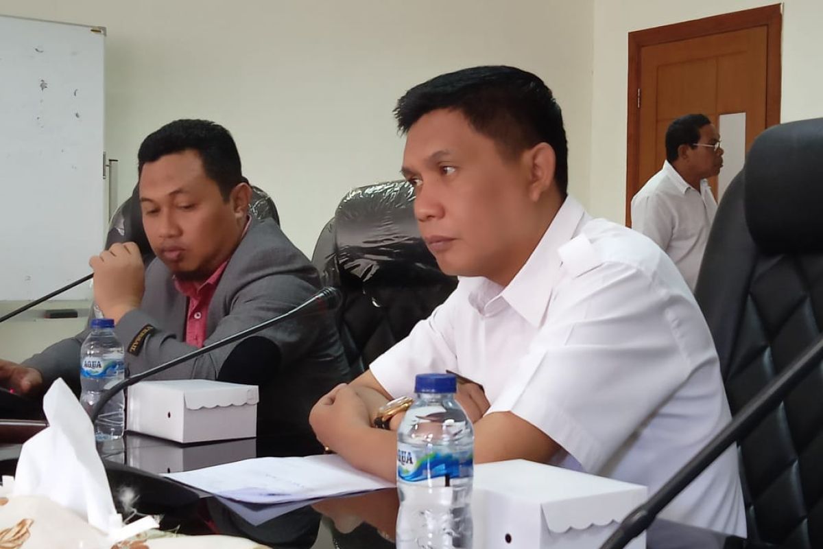 Sekretariat DPRD Provinsi Maluku terapkan protokol kesehatan