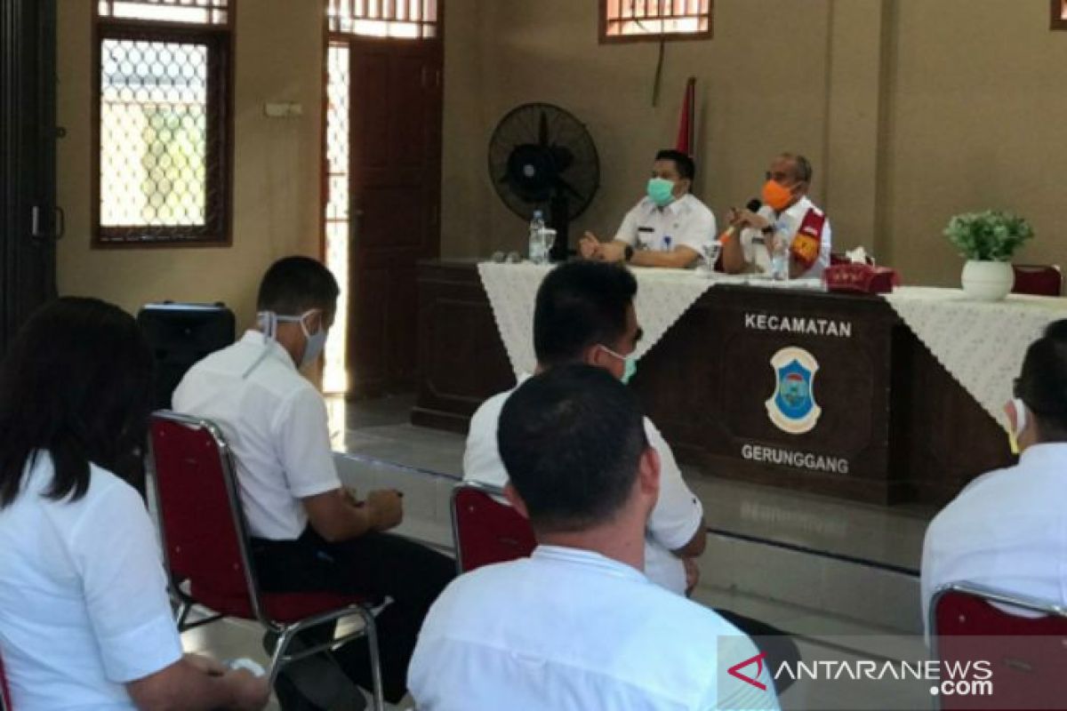 Dengarkan aspirasi Lurah dan Camat, Molen adakan silaturrahmi di Kantor Camat Gerunggang