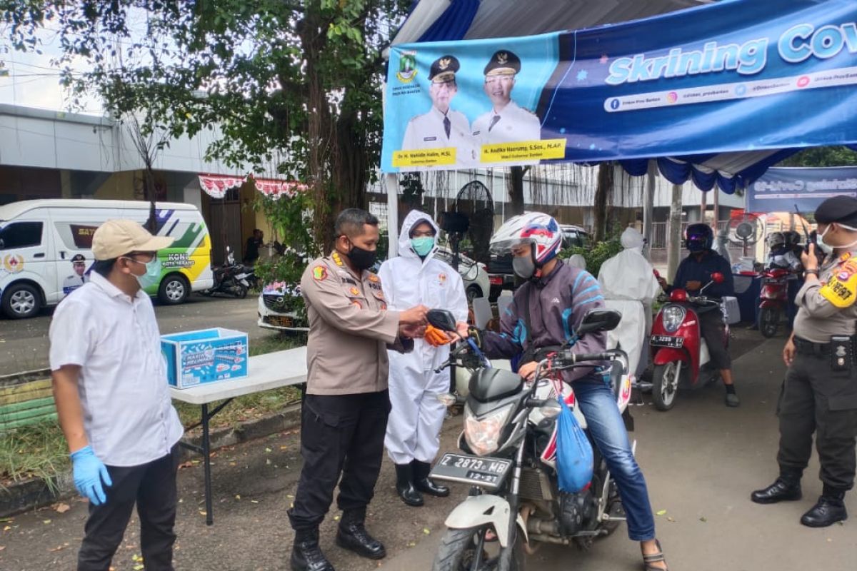 Dinkes Banten rapid tes 735 orang , dua yang reaktif