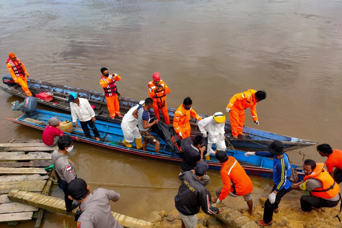 Tim SAR : korban ditemukan 3,5 kilometer dari titik tenggelam