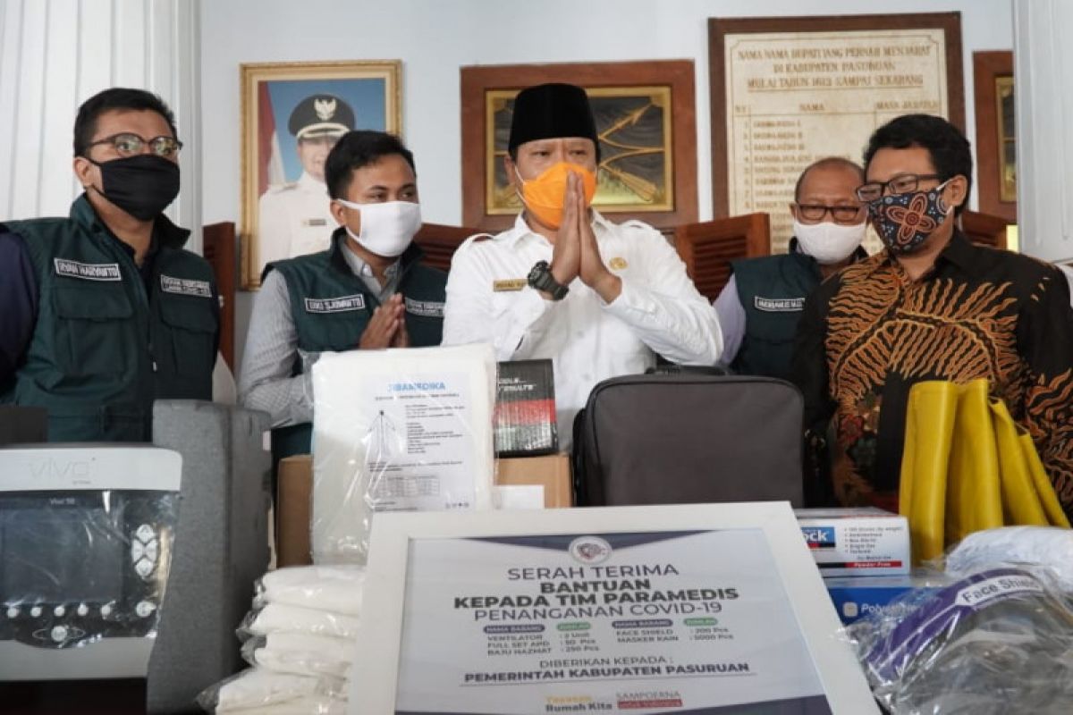 Yayasan Rumah Kita bantu peralatan kesehatan di Pasuruan