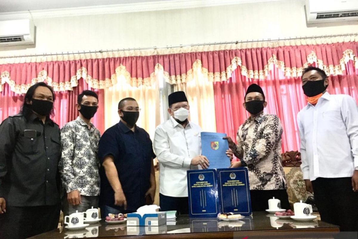 Ketua DPD janji bawa persoalan DPRD dengan Bupati Jember ke Presiden