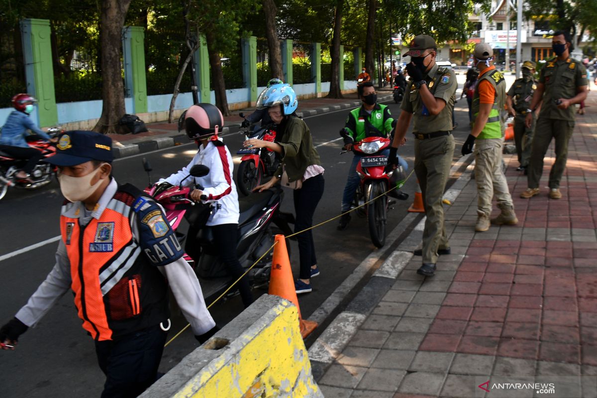 Hari kedua "Ok Prend", Satpol PP Jakpus kumpulkan denda Rp12,6 juta