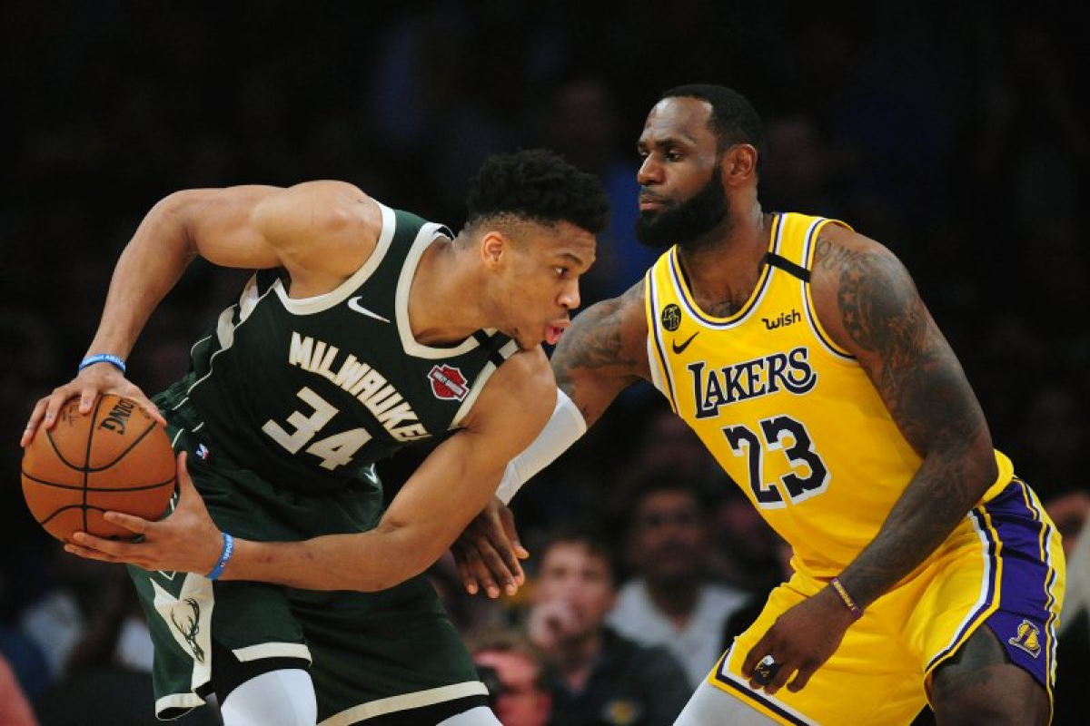 NBA - Akibat corona faslitas latihan Bucks ditutup