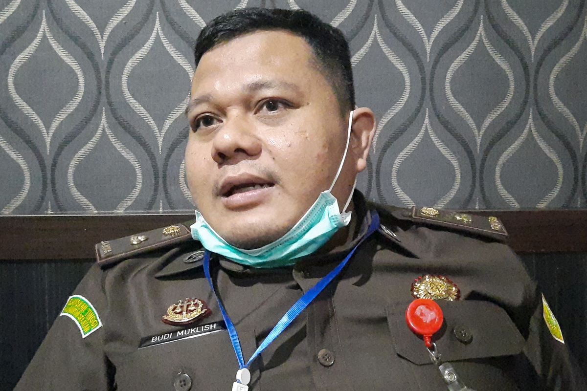 Jaksa tunda pelimpahan berkas tersangka mantan Ketua KPU Banjarmasin