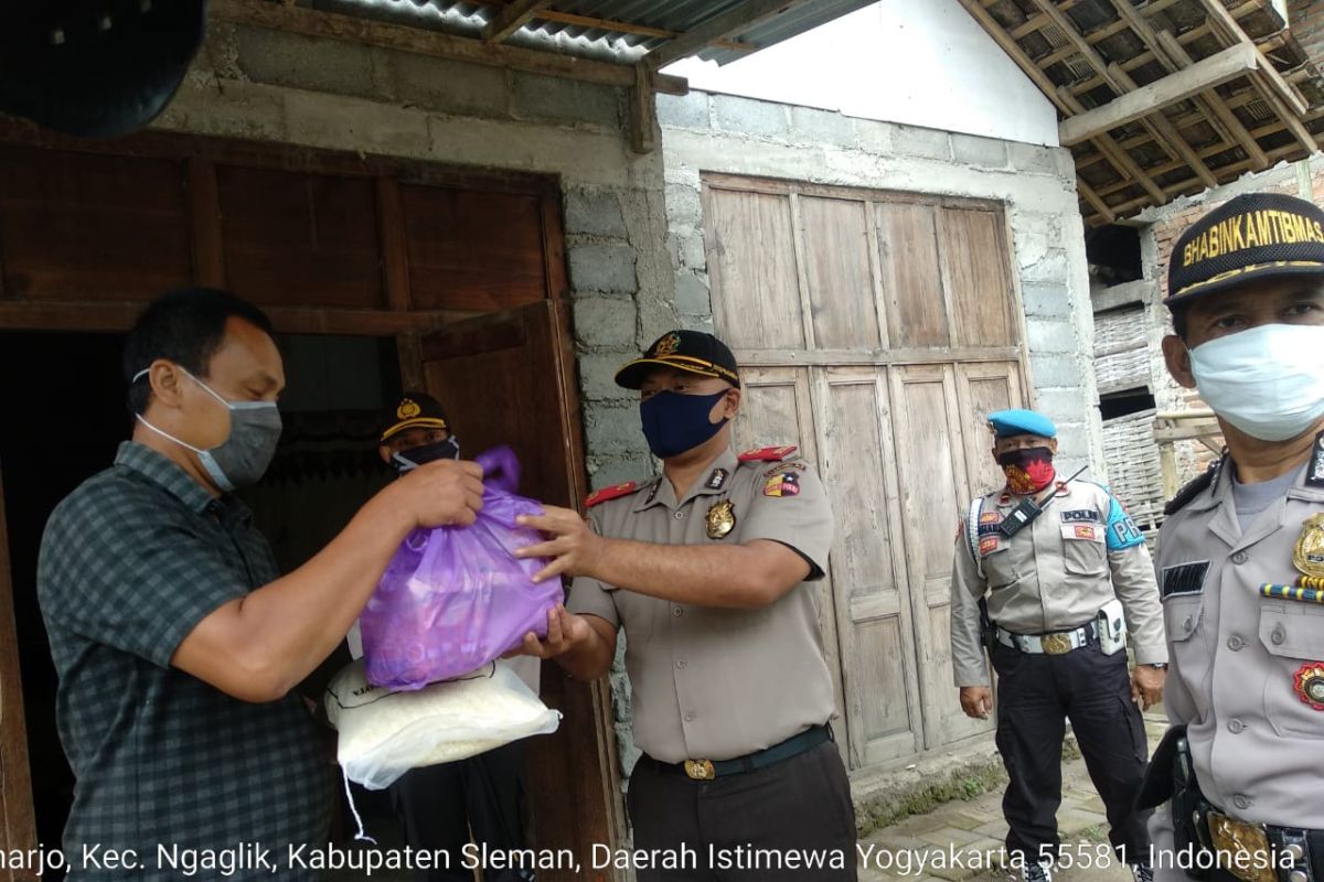 100 paket sembako dibagikan Serdik Sespimmen Akpol 2002