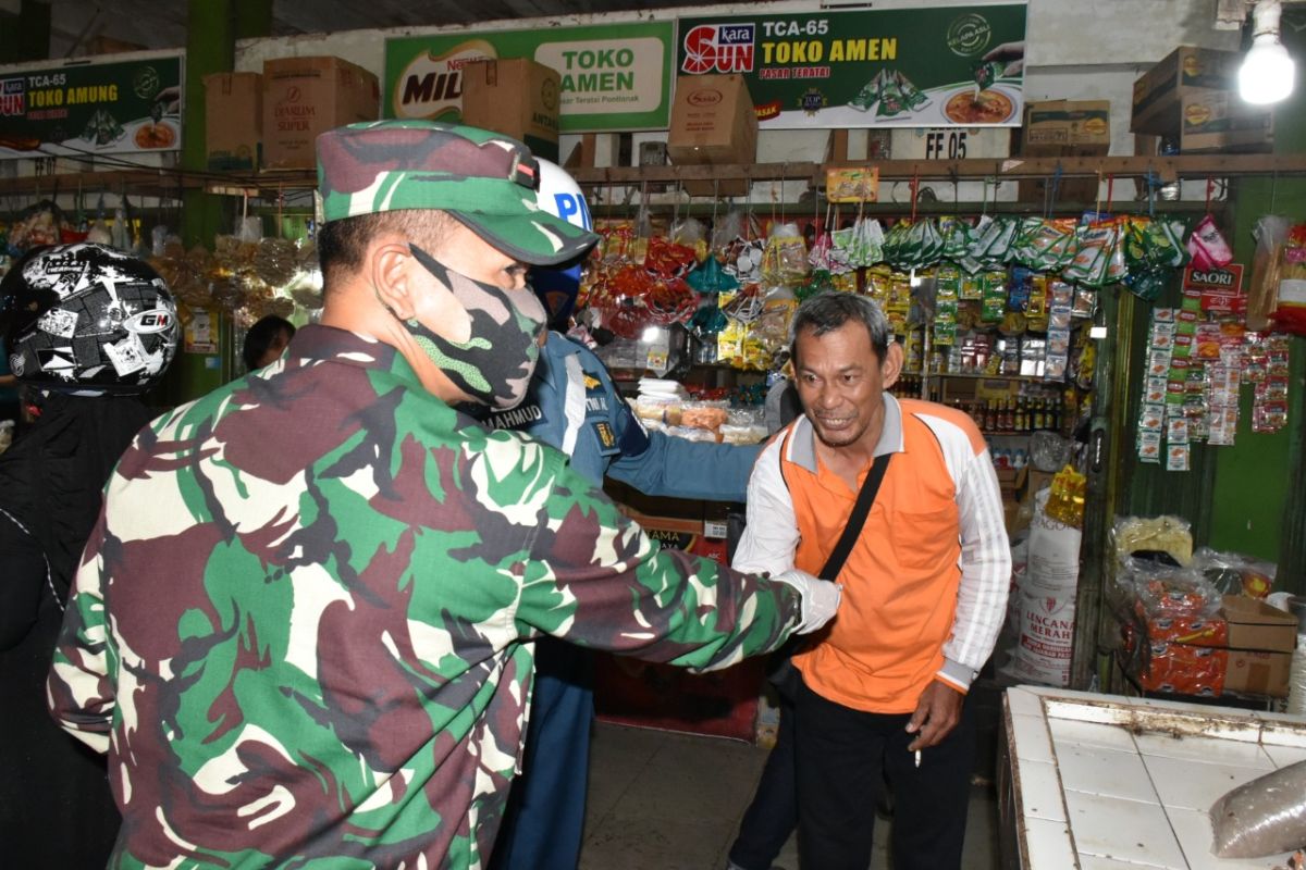 Lantamal Pontianak sebut dua warga reaktif dari hasil tes cepat