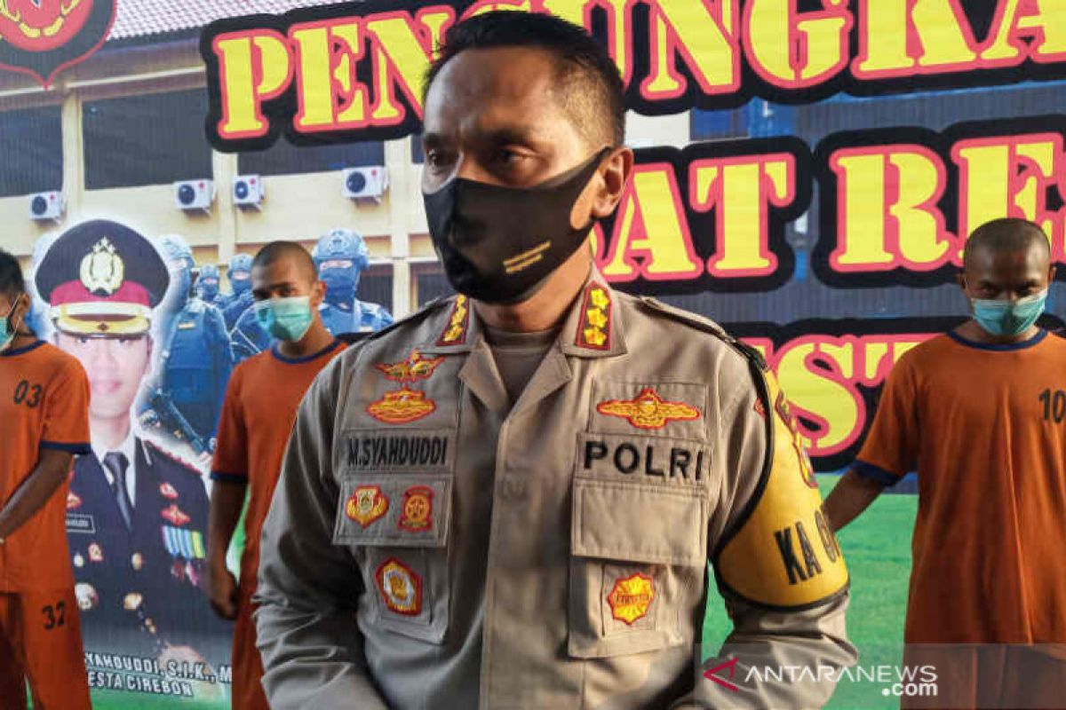 Tim Densus 88 tangkap terduga teroris di Cirebon