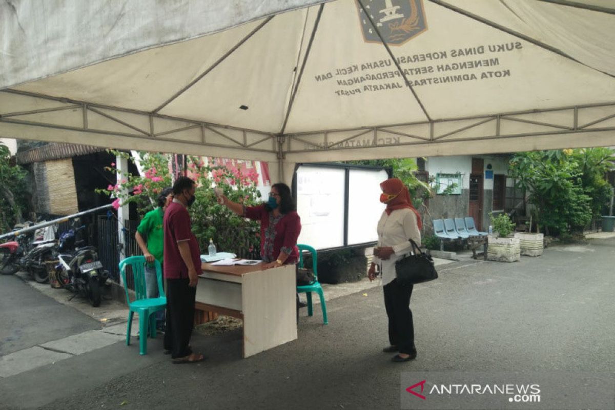 Kecamatan Senen terapkan Sistem Satu Gerbang di Kramat Jakarta Pusat