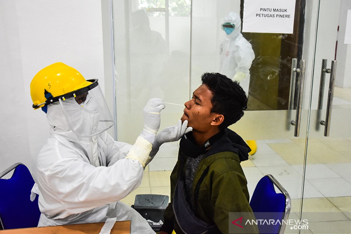 Kemenkes benahi jejaring laboratorium upayakan layanan PCR terjangkau