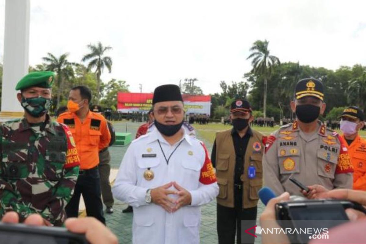 Gubernur Ingatkan Toko dan Pasar yang Buka Penuhi Protokol Kesehatan