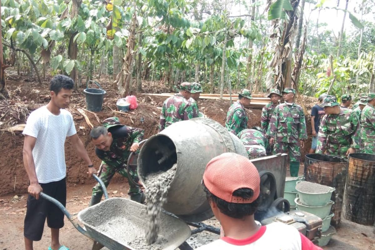 Koperasi Bogoh Bumi Sunda dukung TNI bangun infrastruktur pedesaan