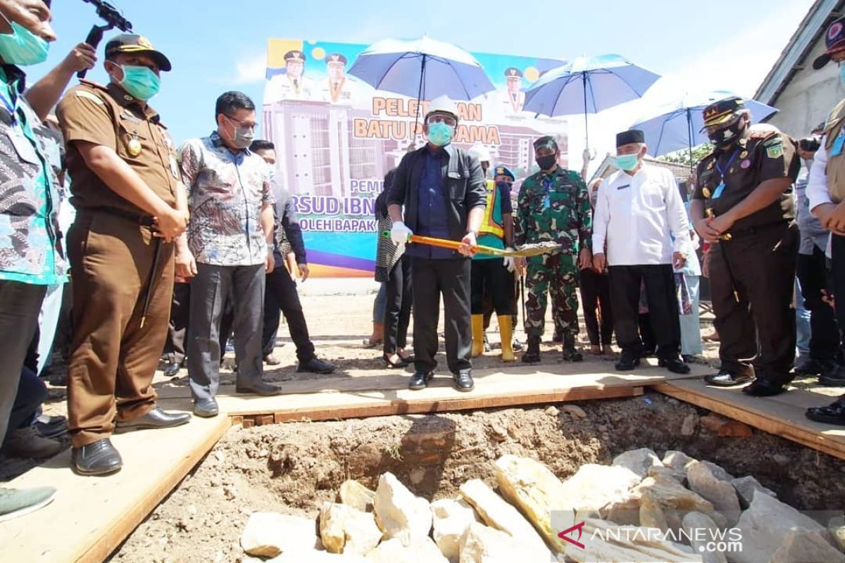 RSUD Ibnu Sutowo Baturaja OKU mulai dibagun, setelah tiga tahun tertunda