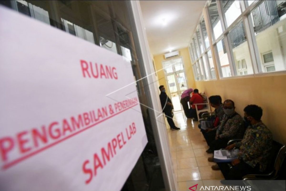 DPRD Palu: Seharusnya pemda gratiskan "rapid test" dan SKBS