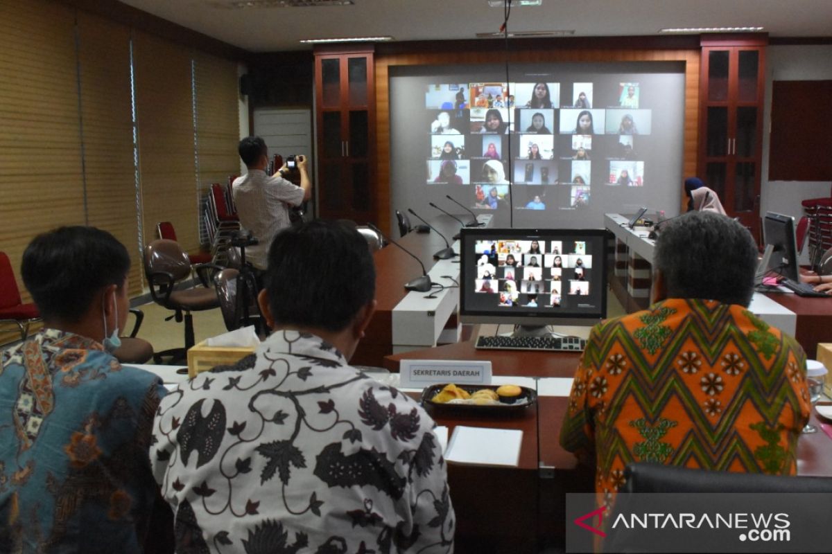 Bupati Muda siapkan pemenang lomba jadi Duta Normal Baru Kubu Raya