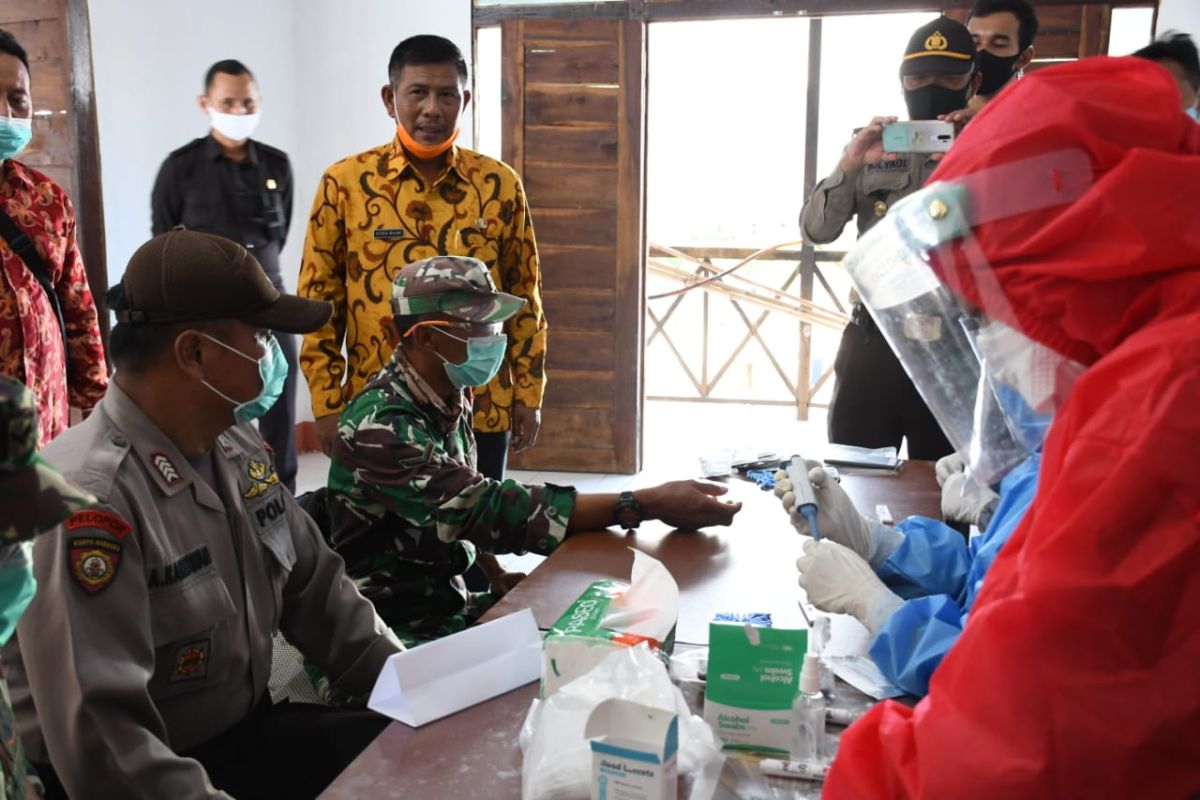 Pemkab Kayong Utara tes cepat COVID-19 nahkoda dan ABK