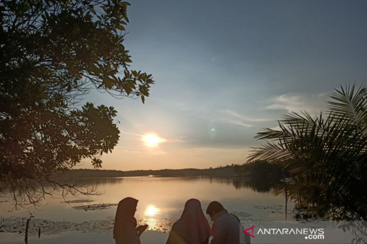 Mengenalkan Danau Buatan Pekanbaru lewat "Trail Run 2022"