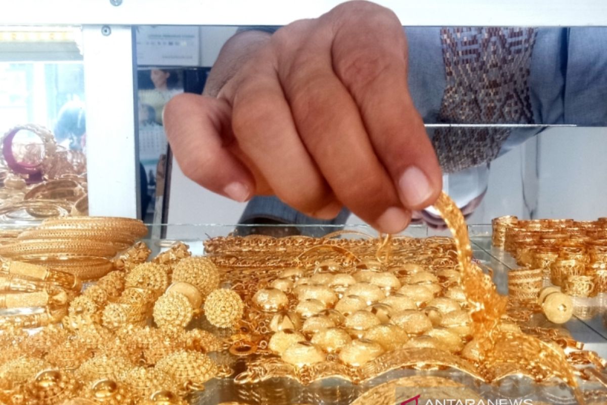 Harga perhiasan emas di Meulaboh turun hingga Rp200 ribu/mayam