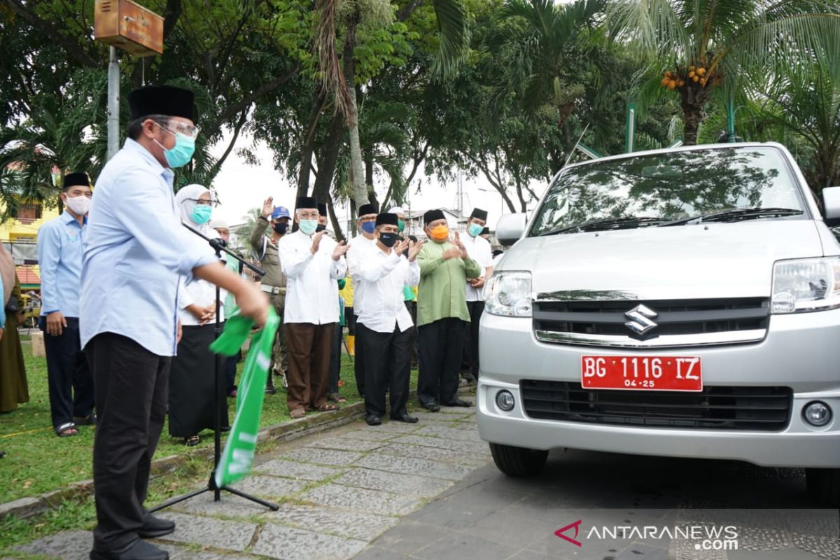 Cegah COVID-19, pengurus masjid se-Sumsel diberi bantuan disinfektan