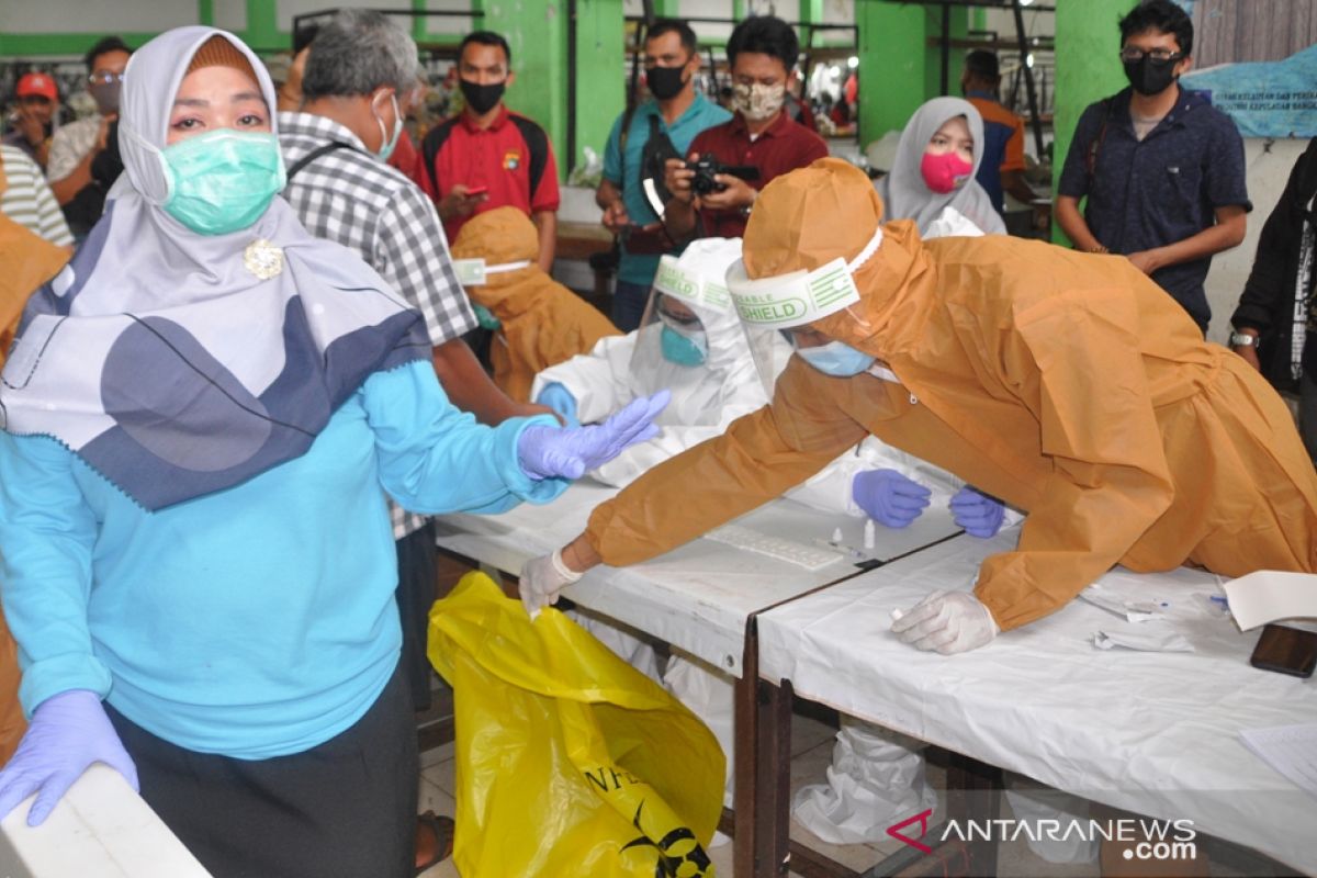 Belitung Timur tes cepat warga di mesjid dan pasar