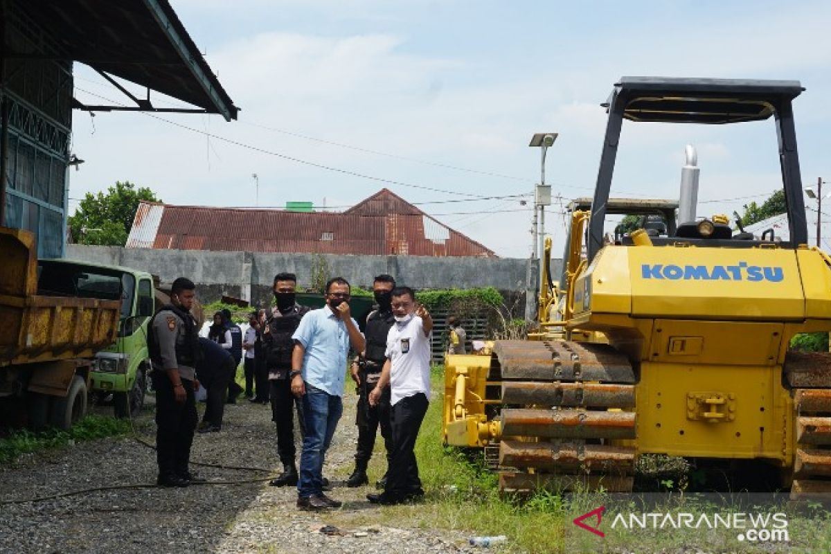 Polisi geledah UPTJJ Dinas Bina Marga Medan dan Bina Kontruksi Sumut