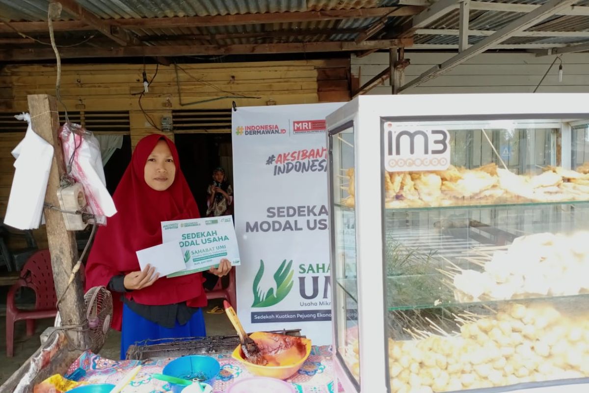 ACT salurkan sedekah modal usaha Sahabat UMI di barat-selatan Aceh
